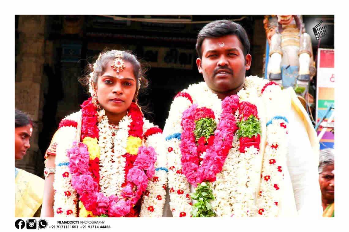 asian-wedding-photography-in-Theni best-candid-photographers-in-Theni best-candid-videographers-in-Theni best-photographers-in-Theni best-wedding-photographers-in-Theni best-nadar-wedding-photography-in-Theni candid-photographers-in-Theni-2 destination-wedding-photographers-in-Theni fashion-photographers-in-Theni Theni-famous-stage-decorations